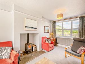 3 Bed in Keswick oc-sz148