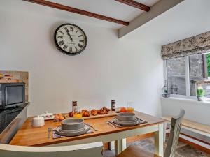 3 Bed in Richmond oc-75649