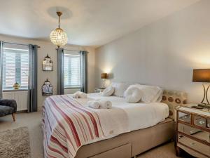 3 Bed in Blakeney oc-ncc31