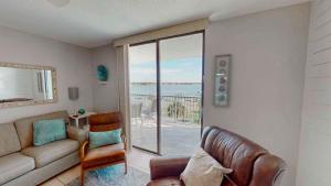 Direct Gulf View Beach Pool Boat Marina Sleeps 6