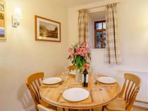 2 Bed in Penrith oc-sz339