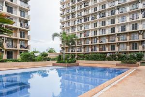 Saekyung Condo with Balcony and Pool Near Mactan Airport