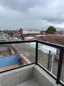 Casa 3 dormitórios 100 metros da praia