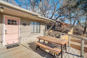 Ivywild Peak Mountain Escape with Scenic Views