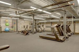 Close to MU and Fiserv Gym WD and Parking