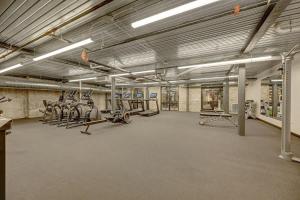 Close to MU and Fiserv Gym WD and Parking