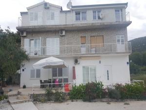 Apartments Semafor - One Bedroom Apartment with Terrace and Sea View A4