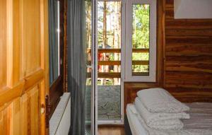 Nice Apartment In Ocypel With Sauna