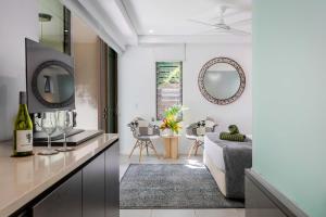 Tranquil Waters Apartments Port Douglas