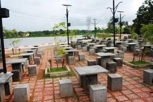 Lake Hub Colombo