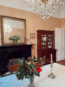 Chateau Kolor Homestead & Gardens