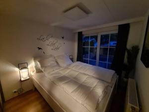 Chalet with dishwasher in a holiday park