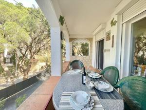 Acogedor apartamento a 400m de la playa con parking en Roses - ES-319-13