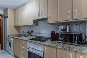 La VICTORIA Home free parking by Cadiz4Rentals