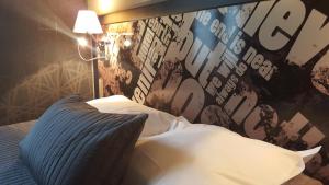 Hotels Cafe Hotel de l'Avenir : Chambre Double