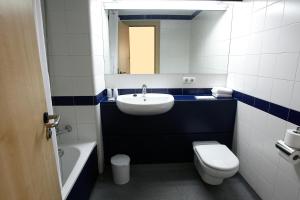 Room #9281055 room in Travelodge Torrelaguna