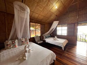 Villa de Pico Highland Beach Resort