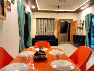Tirodkar Homestay 2 BHK Villa, 600m fr Beach, Authentic Malvani Food