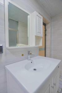 First encounter with a homestay