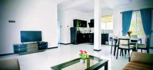 Micky House 1