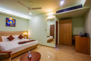 Hotel Maas Residency