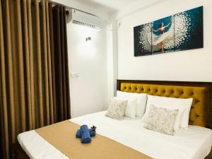 Roo Ceylon Beach Villa