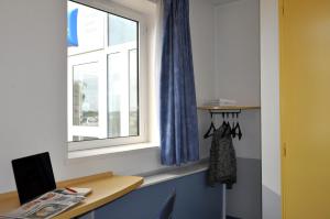 Hotels Hotel Ibis Budget Rennes Cesson : photos des chambres