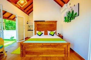 Kurumba Luxury Cabin