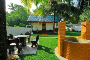 Kurumba Luxury Cabin
