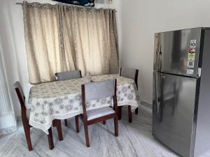 Central 2BHK Near Hospitals and Attractions