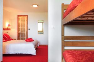 Hotels Hotel Club Blanche Neige : photos des chambres