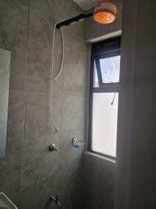 NAIROBI SMART ROOMS and ACCOMODATIONS and AirBnBs Along Thika Road near TRM