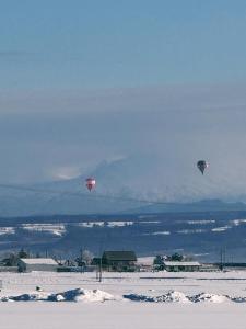 easelog 中富良野山居木屋 距離富良野滑雪场15分钟車程