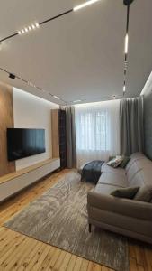 Stylish New High-End 3BR Apt on Vitoshka Blvd