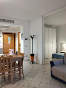 Venice Lion Apartments