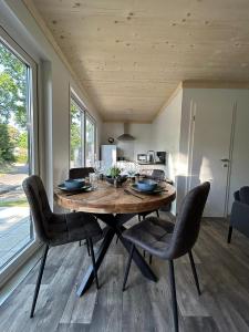 Cube I 4 persoons chalet op Resort de Betuwe