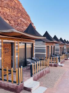 DESERT HELO lUXURY CAMP & TOUR