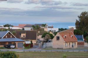 Parkside Beach Apartments