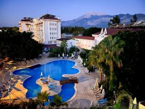 Mira More Resort and Spa