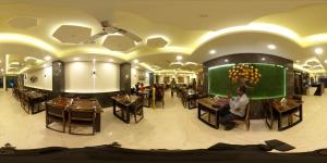 Gopi Hotel And Restaurant
