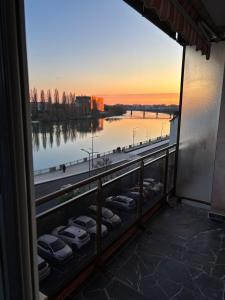 Appartement entier vu sur la Saône en plein centre