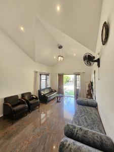 Serene Villa