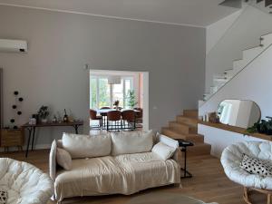 Stunning Villa in front of the sea!