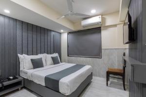 Hotel JK Regency, Mumbai International