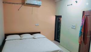 Classic hotel in aligarh