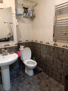 Vintage Veranda Apartment