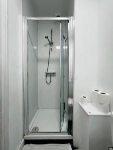 Earlsfields Apartments