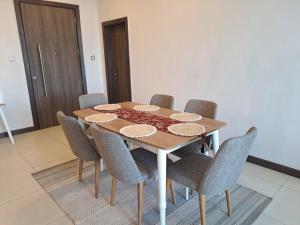 Modern 2BR Apartment Skynest Westlands
