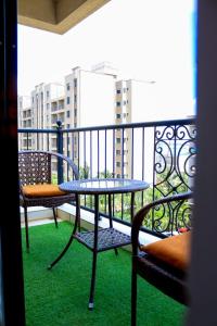 Mayaloft 2 bedroom near airport and SGR