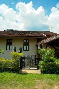 Villa Subashri, Victoria Golf Greens - Digana